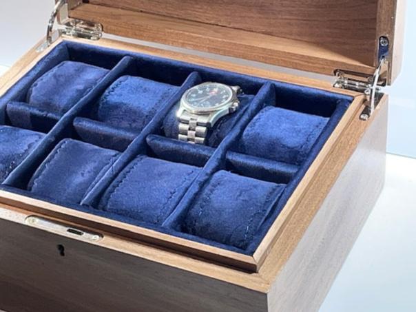 bespoke walnut watch box high gloss for 8 watches