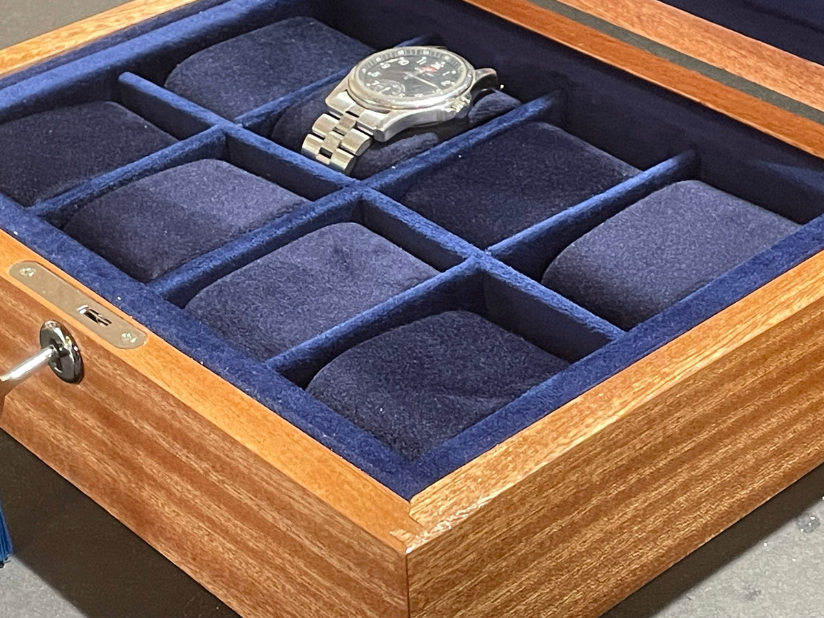 Bespoke box for 8 watches