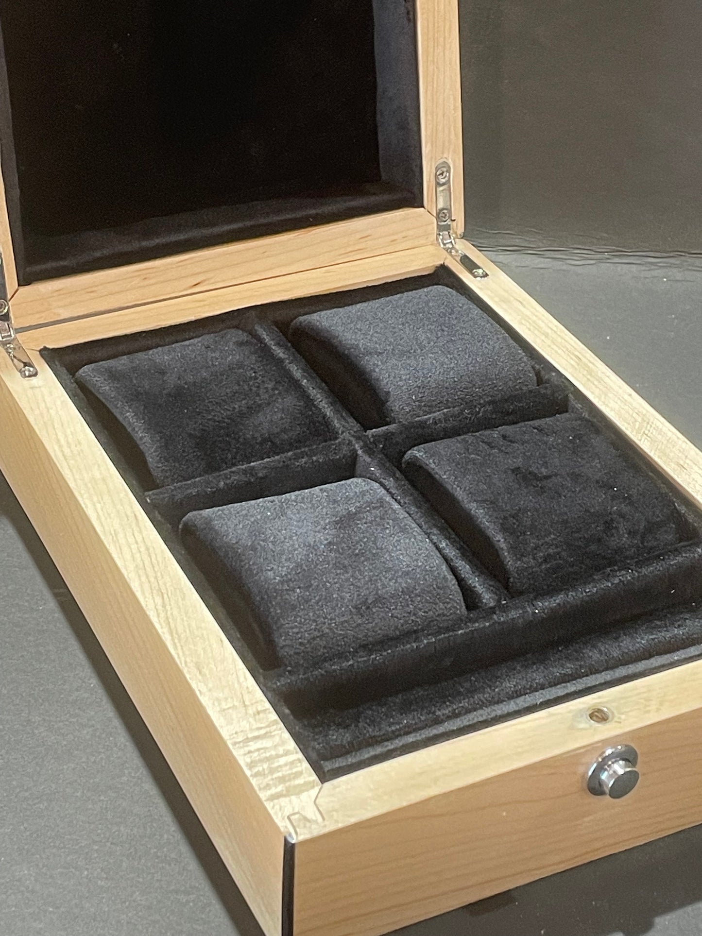 4 Watch Box