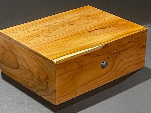 Medium Jewellery box