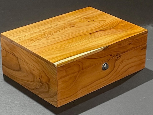 Medium Jewellery box