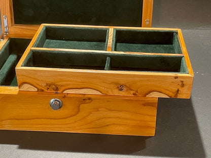 Medium Jewellery box
