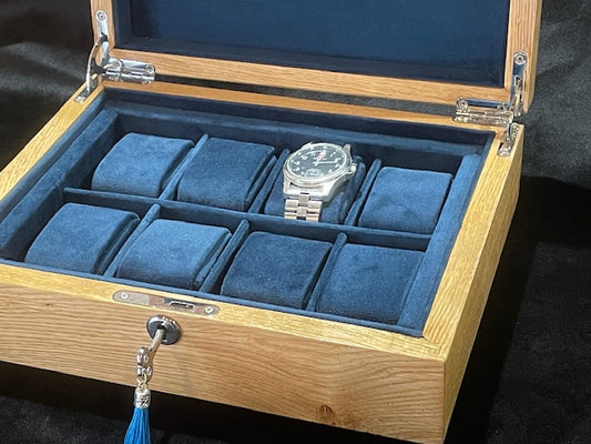 8 watch box in solid wood, choice of linings, quality fittings