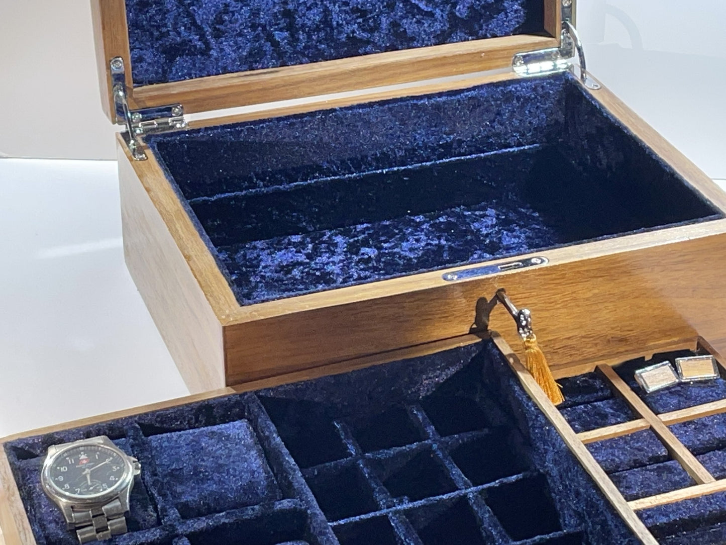 Valet box (available) large walnut box blue velvet lining